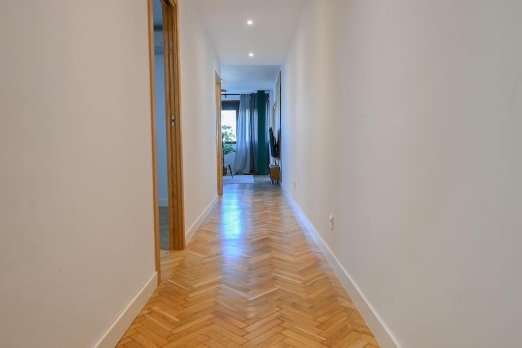 For You Rentals Apartamento Temporal Centrico De Dos Dormitorios Sil2 Madrid Luaran gambar