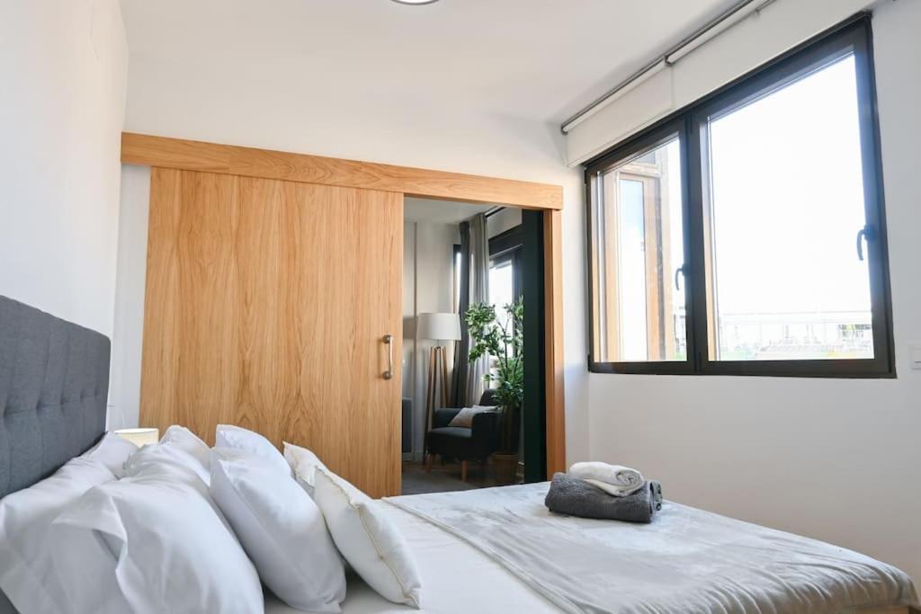 For You Rentals Apartamento Temporal Centrico De Dos Dormitorios Sil2 Madrid Luaran gambar